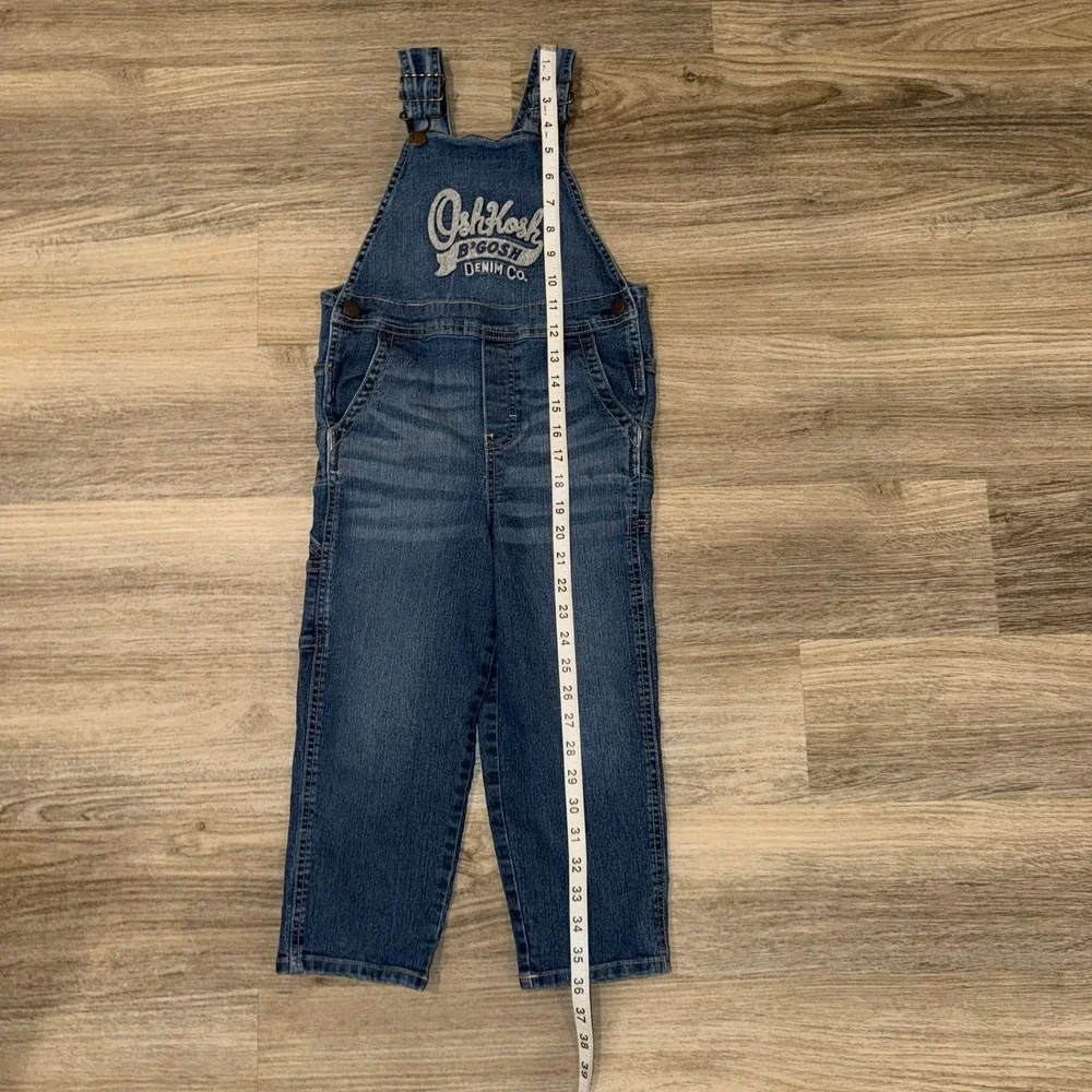 OshKosh B'gosh Denim Overalls Toddler‎ Size 5T Blue Jean Logo Classic Unisex